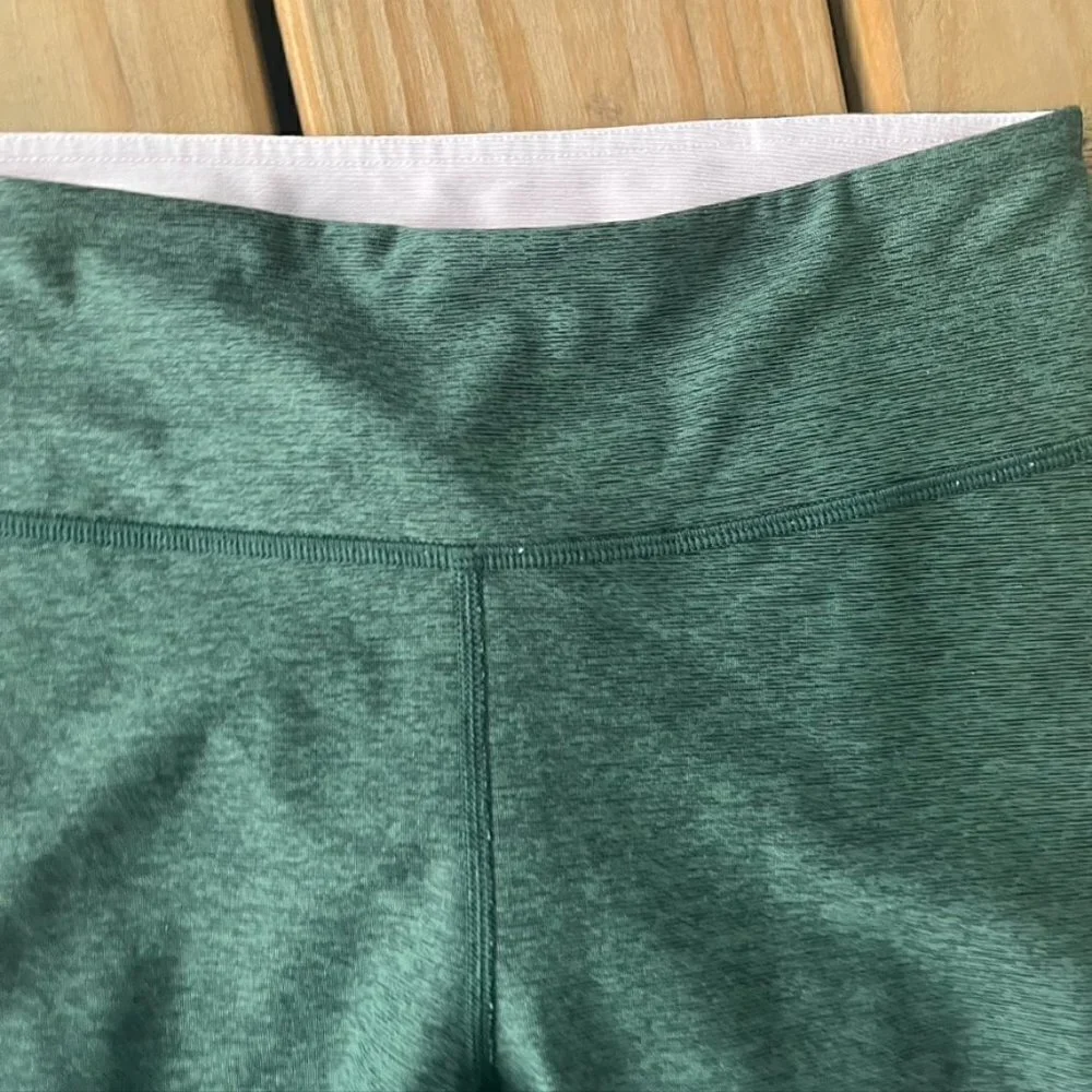 ** Outdoor Voices Green Colorblock Leggings Pink Green Small
